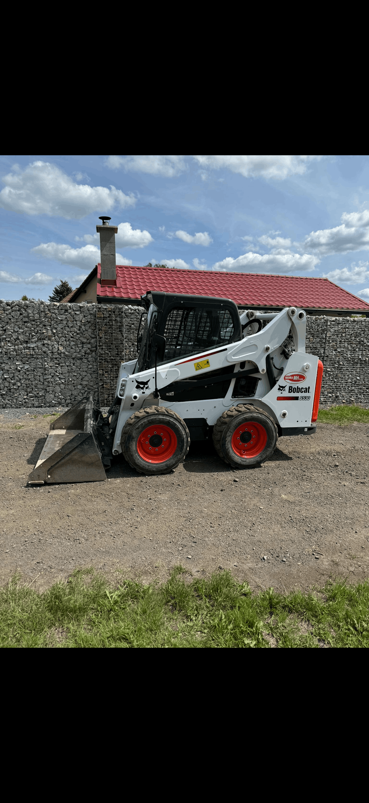 Smykový nakladač Bobcat S530